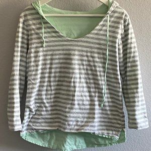 NWOT Gap Reversible Hooded Long Sleeve Top
